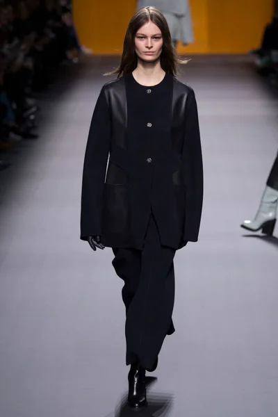 Look 20